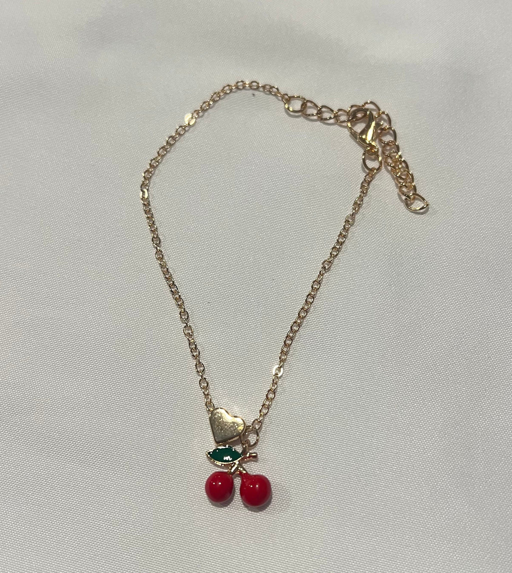 Cherry and Heart Pendant Mix Bead Bracelet: MIX COLOR / ONE(12)